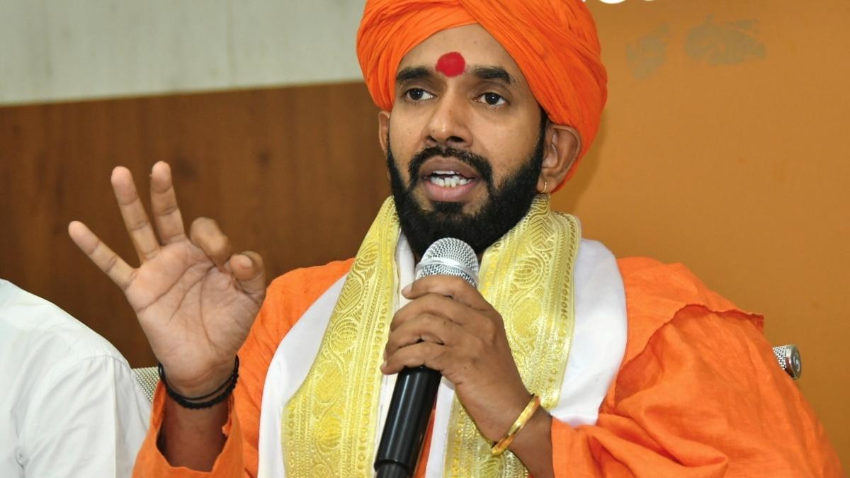 Pranavananda Swami to launch 700-km padayatra on January 6 - The Hindu