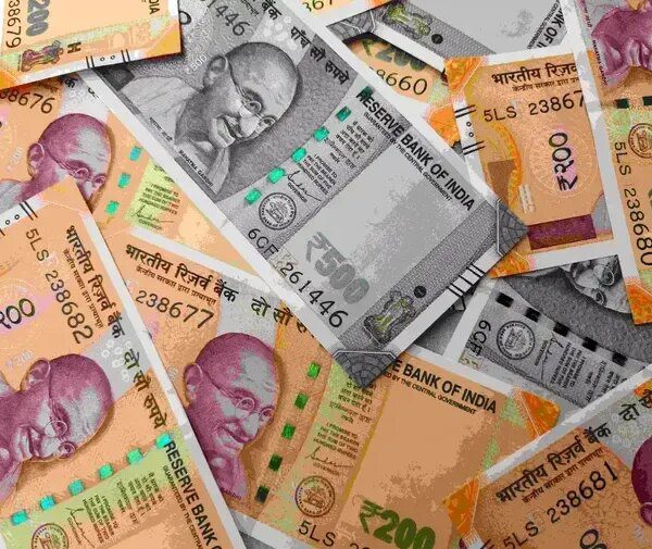 Rupee rises 5 paise to close at ₹88.67 against US dollar