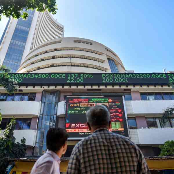 Sensex jumps 583 pts, Nifty ends above 25,000 on buying in IT ...