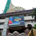 Stock markets fall for second day on weak global trends, fresh ...