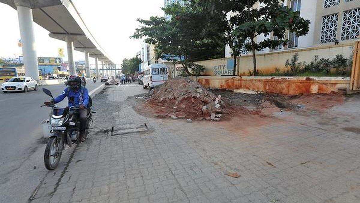 omrresidents-complain-of-particles-mounds