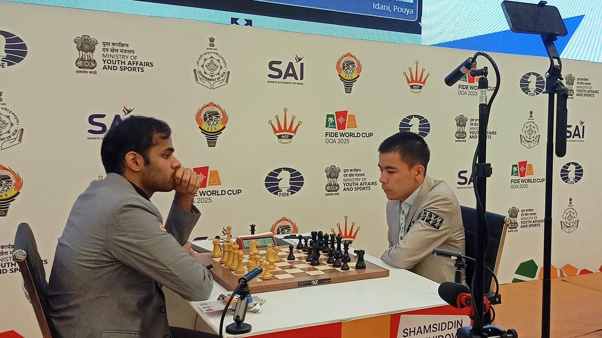 arjun-outclasses-vokhidov;-pranav-posts-spectacular-win