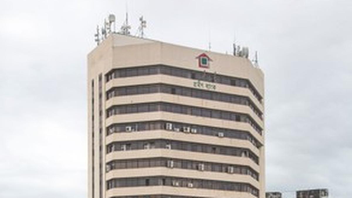 crude-bomb-explodes-outdoors-bangladesh-grameen-financial-institution-headquarters