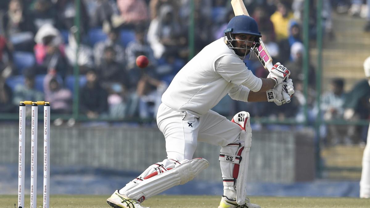 ranji-trophy-|-merai,-upendra-battle-to-maintain-railways-from-going-off-the-rails