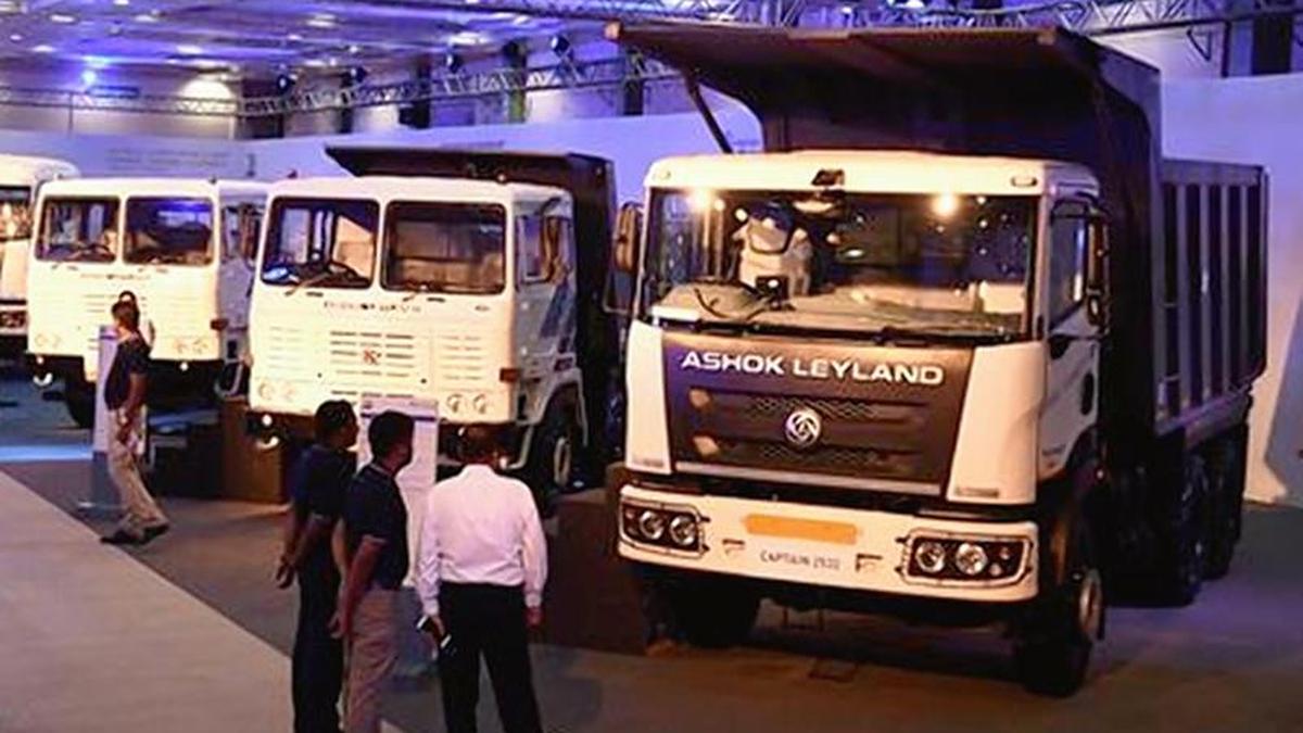 ashok-leyland-q2-web-revenue-rises-7%-to-756-crore;-board-declares-interim-dividend-of-1-per-share