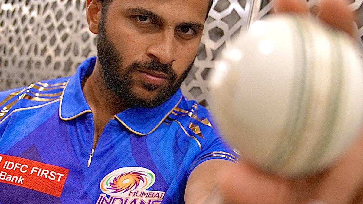 shardul-and-rutherford-traded-to-mumbai-indians