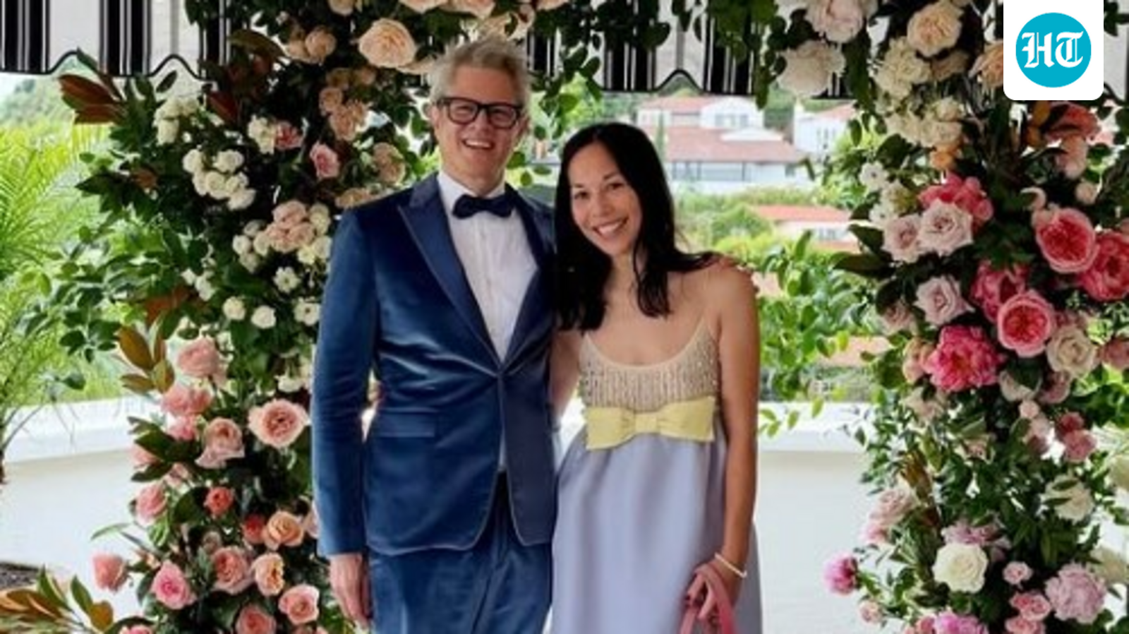 emily-ting-marries-johnny-knoxville-in-intimate-outside-ceremony:-actor-calls-himself-luckiest-fella-in-universe