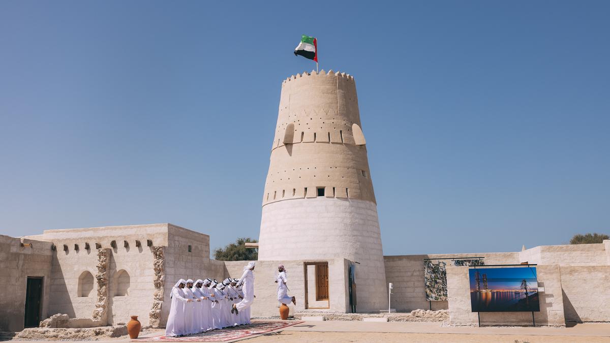 al-jazeera-al-hamra:-ras-al-khaimahs-deserted-pearling-village-now-attracts-historical-past-fanatics