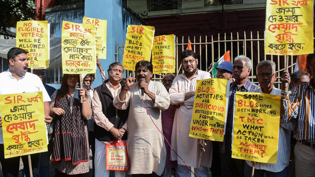 tmc-slams-shah-over-remarks-on-sir;-calls-him-incapable-home-minister,-calls-for-his-resignation