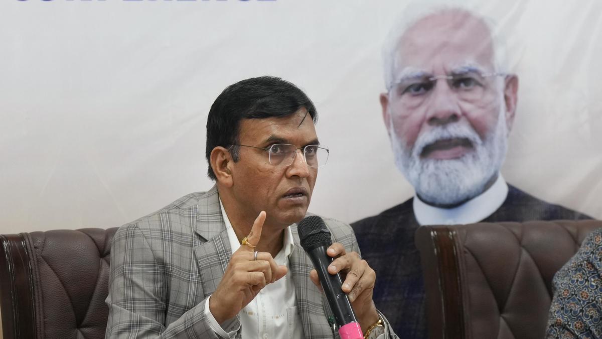 labour-laws-passed-by-parliament-in-2020-come-into-effect