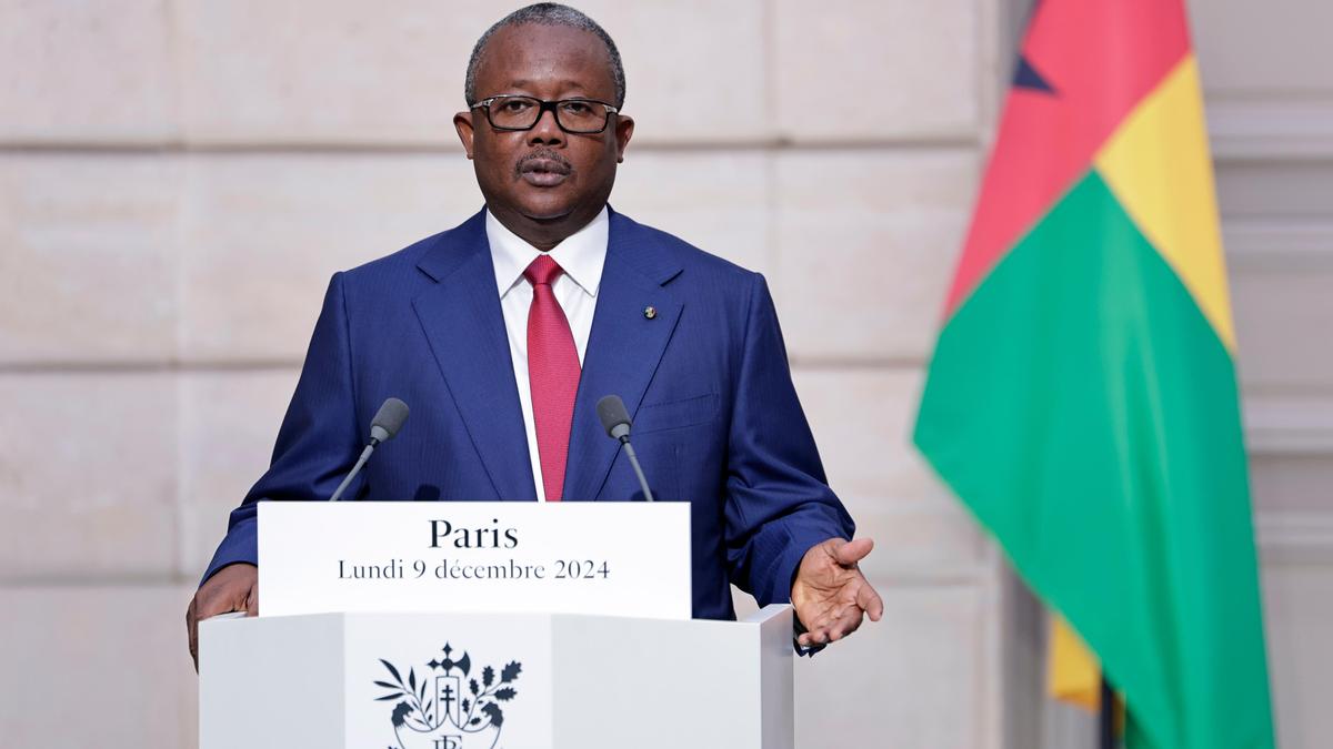 guinea-bissaus-president-seeks-second-term-in-close-race-marked-by-tensions