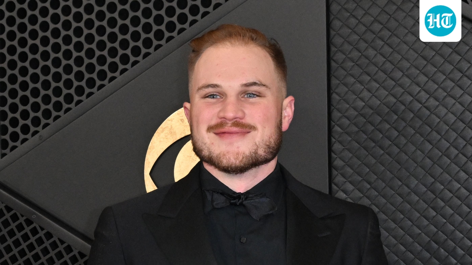 zach-bryan-announces-2026-world-tour:-show-dates,-venues,-special-guests-and-more