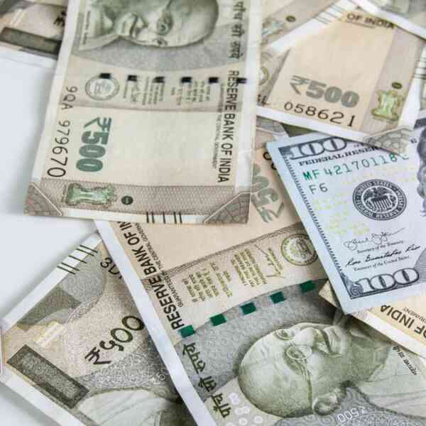 Rupee settles 4 paise lower at 89.20 against U.S. dollar Rupee settles 4 paise lower at 89.20 against U.S. dollar