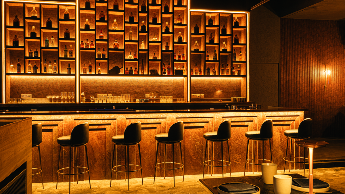 8ish,-a-new-neighbourhood-bar-in-south-mumbai,-wants-you-to-unwind