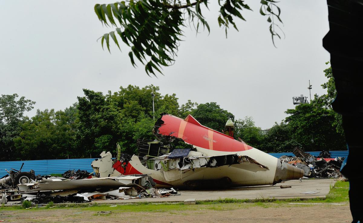 Air India crash: Ministry of Civil Aviation clarified pilot not ...