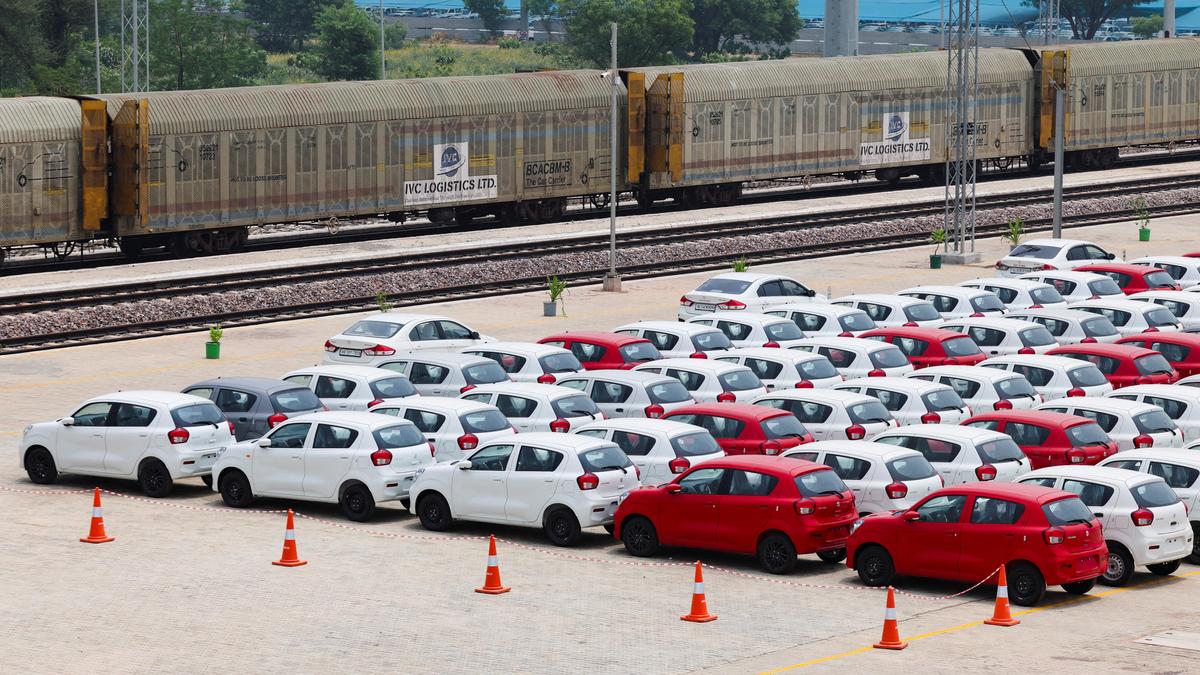 Moody's doubles forecast of light vehicle sales growth in 2026 ...