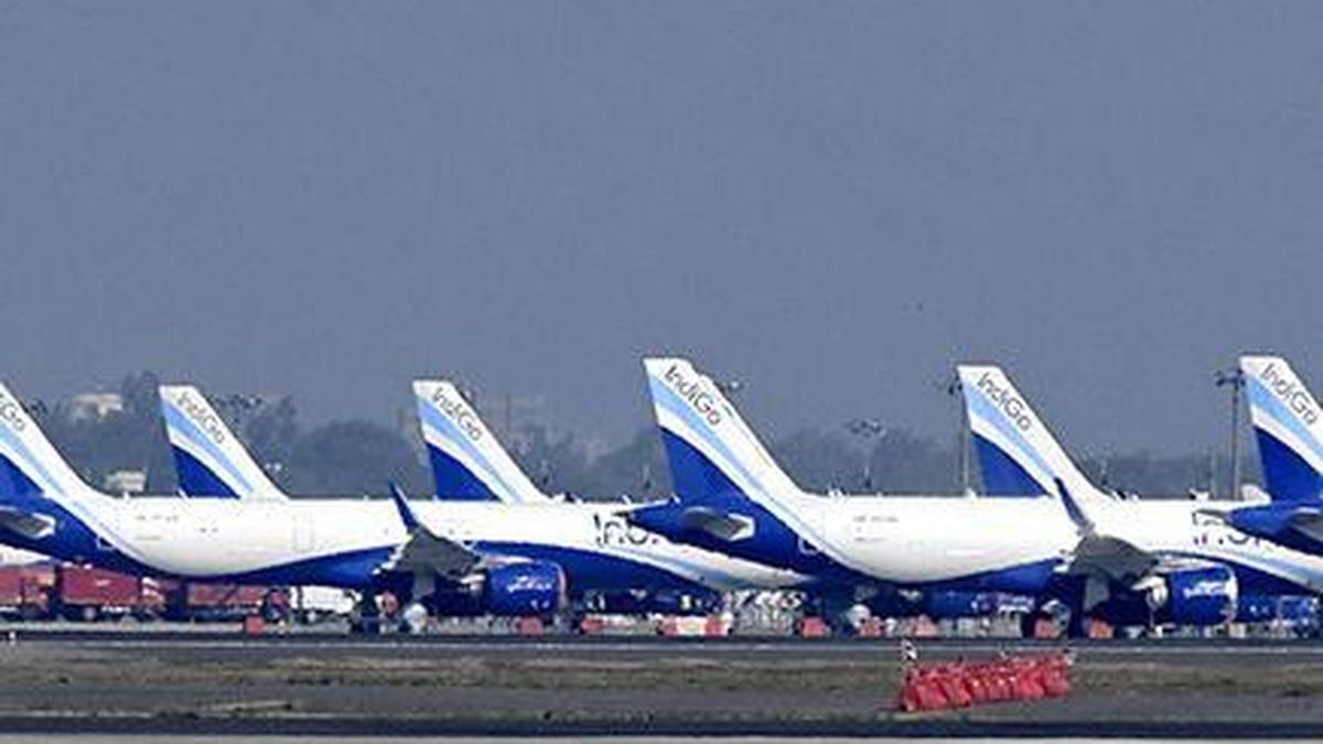 indigo-grapples-with-flight-delays,-cancellations-amidst-pilot-shortage