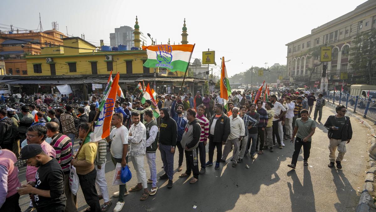 congress-takes-out-sadbhawna-rally-in-kolkata,-denounces-polarisation-bid