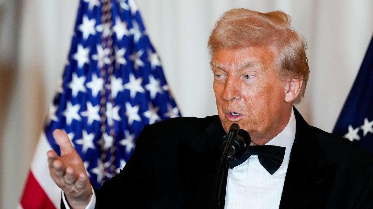 zelenskyy-isnt-ready-yet-to-accept-us.-authored-proposal-to-end-russia-ukraine-war,-says-trump