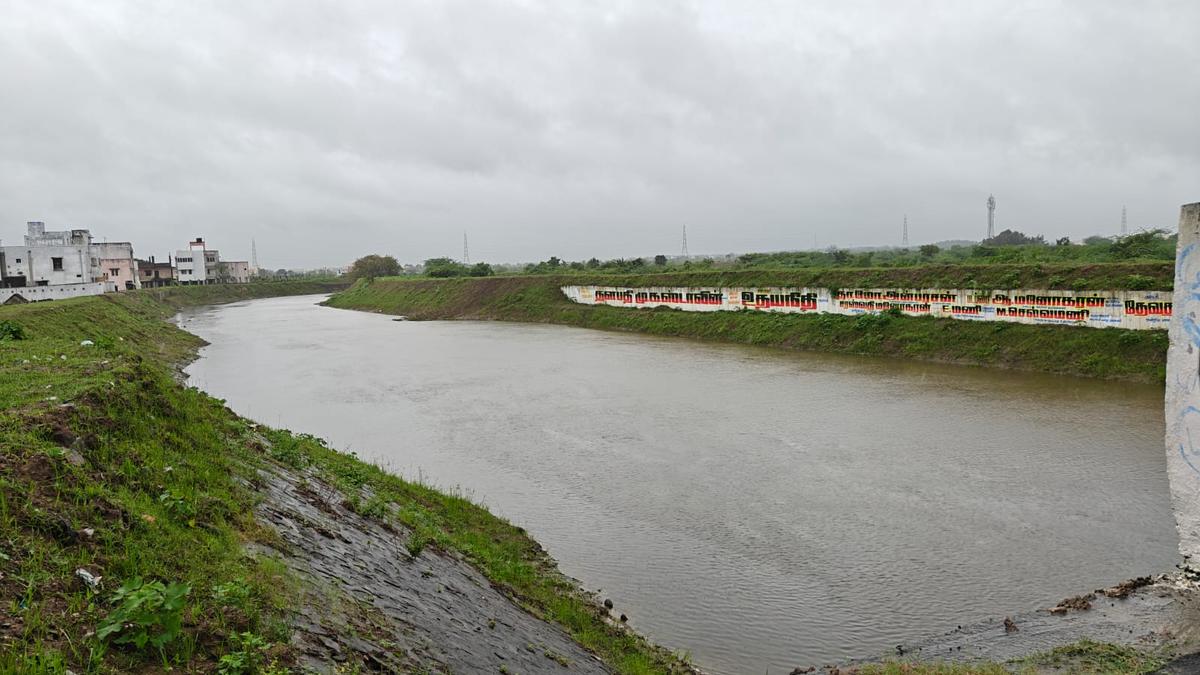 after-years-of-flood-risk,-varadharajapuram-residents-hope-for-safer-monsoons-with-new-projects