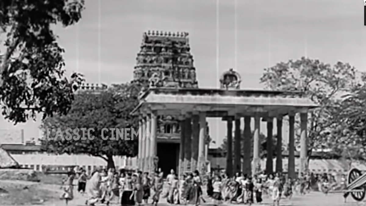gemini-ganesan-starrer-avvaiyar-brings-alive-temple-at-thirumullaivoyal