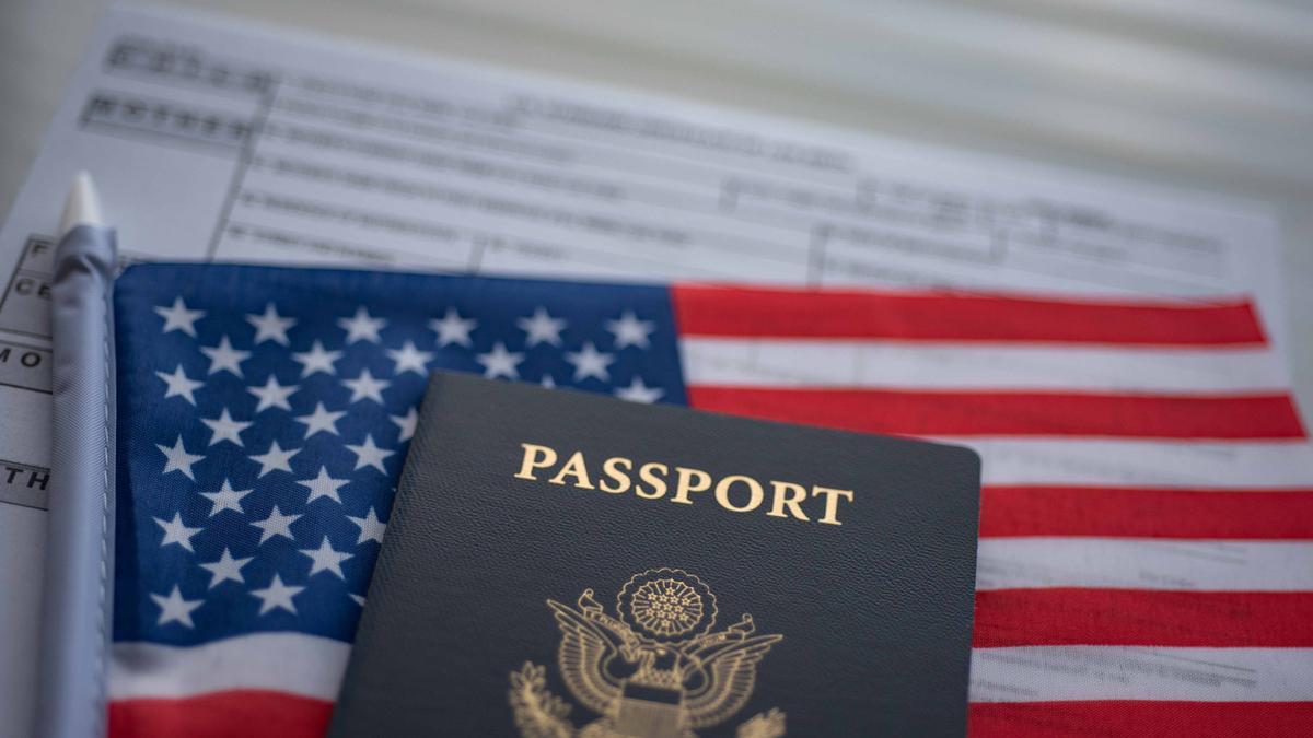 us.-to-start-social-media-vetting-for-h-1b-and-h4-visa-seekers