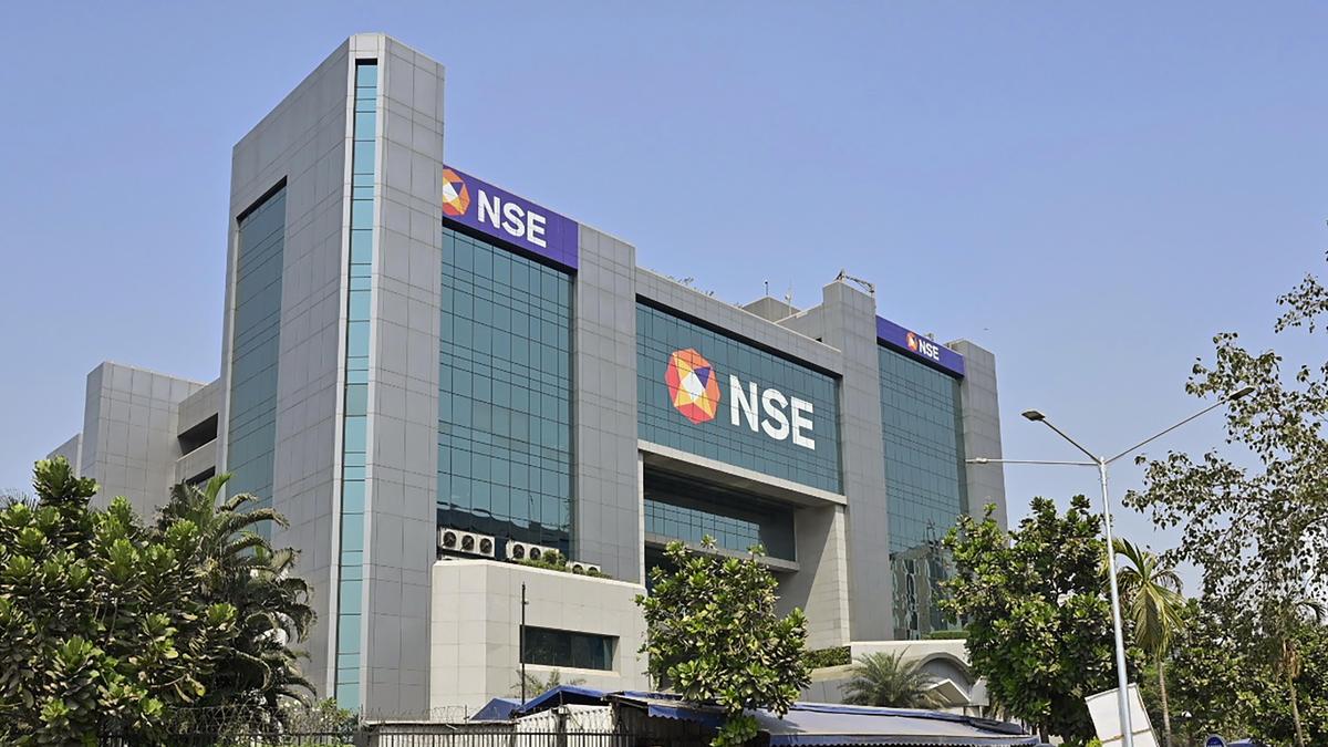 stocks-markets-open-firm-but-later-turned-choppy-amid-mixed-global-cues