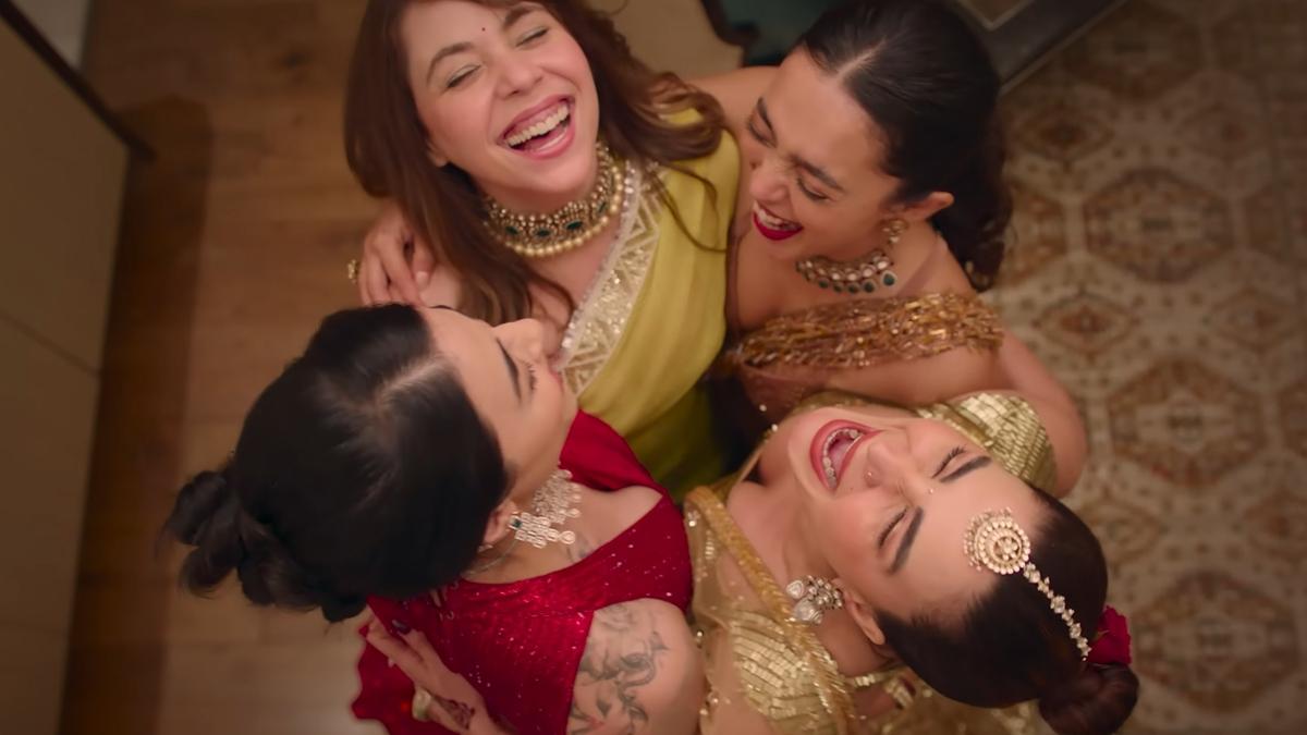 four-more-shots-please!-season-4-trailer:-sayani-gupta-and-kirti-kulhari-starrer-promises-fun-one-last-time