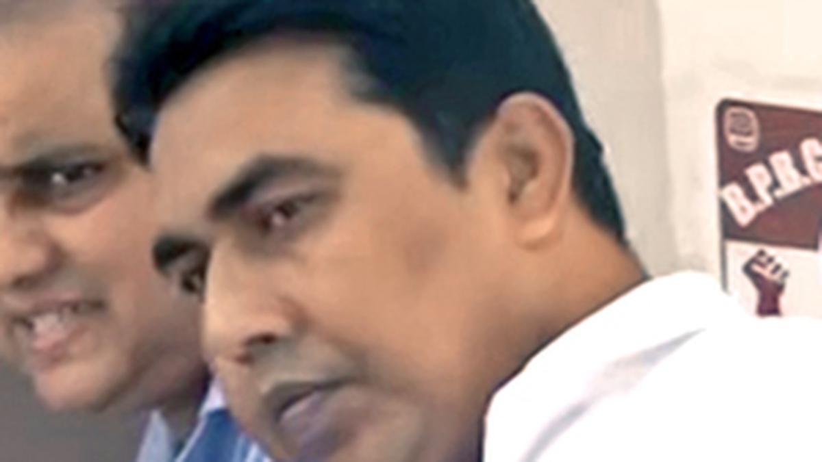 one-arrested-in-‘road-accident’-in-which-prime-witness-against-tmc-strongman-shajahan-was-injured