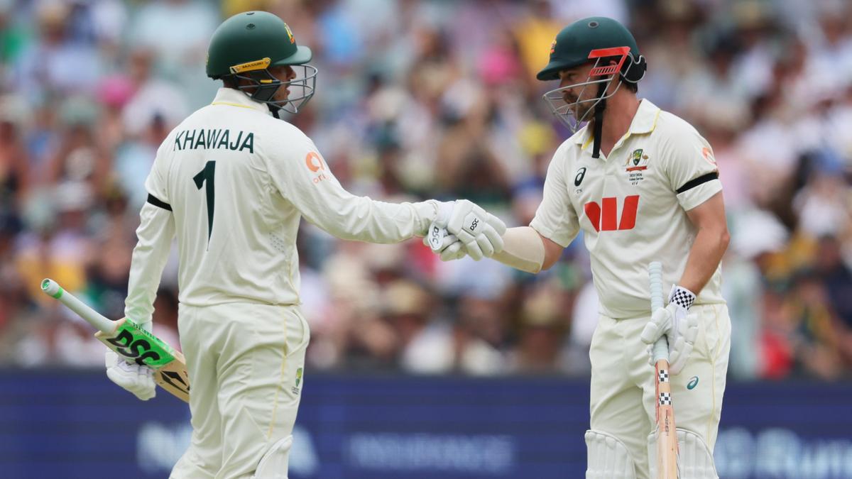 aus-vs-eng-third-test:-travis-head-fires-quickfire-68-as-englands-ashes-hopes-fade