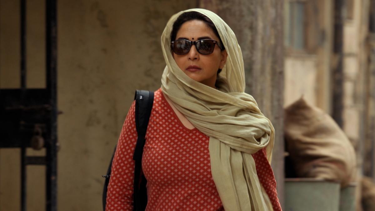 mrs.-deshpande-series-review:-a-stoic-madhuri-dixit-meanders-through-a-dated-show