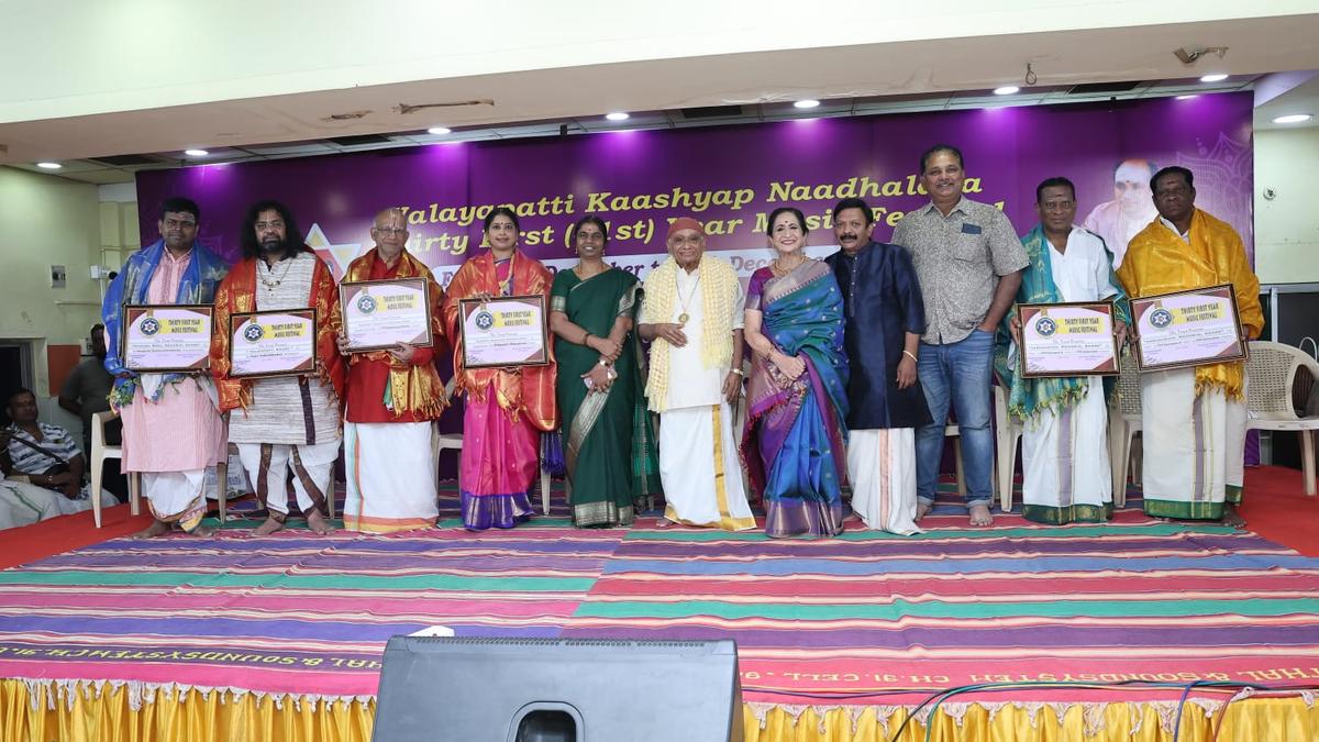 artists-honoured-at-inaugural-of-music-festival-in-nanganallur