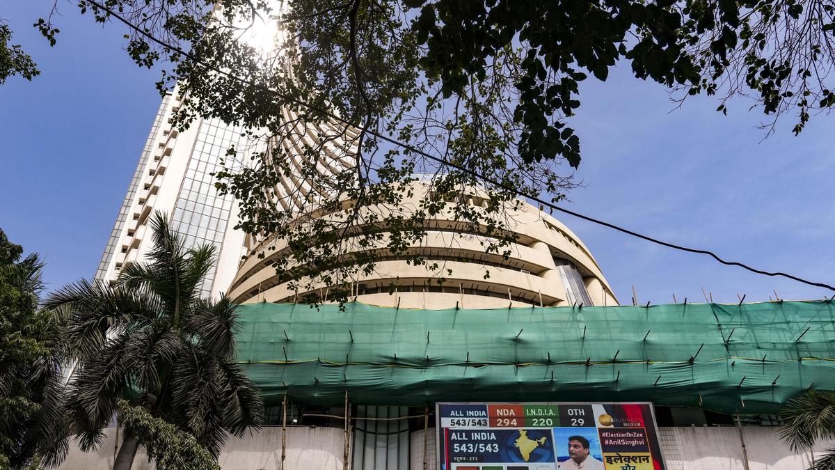 sensex-slips-42-points-after-two-day-rally;-it-shares-fall-on-profit-taking
