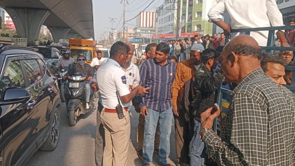 hyderabad-home-guard-death:-goods-carrier-driver-had-no-valid-licence,-likely-dozed-off-at-wheel-while-driving