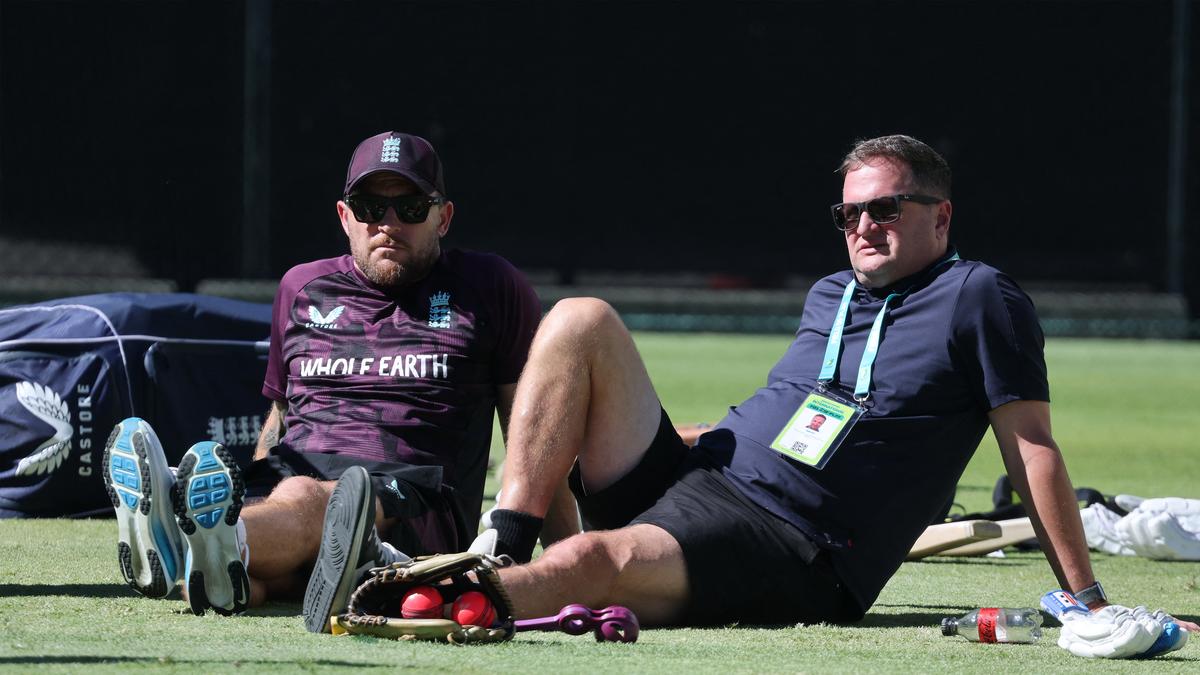 aus-vs-eng-ashes-series:-rob-key,-englands-md-of-cricket,-to-investigate-drinking-habits-of-cricketers