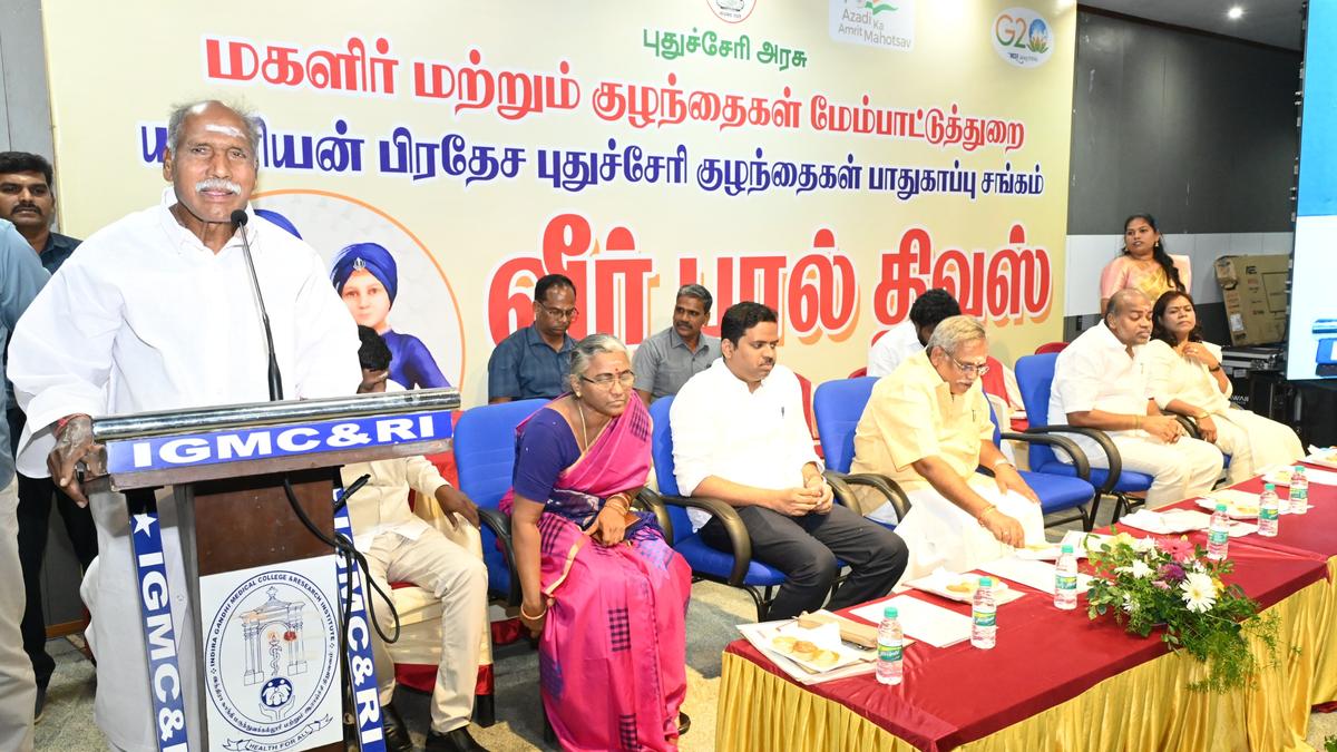 government-to-soon-implement-hike-in-assistance-to-women-heads-of-bpl-families,-says-cm