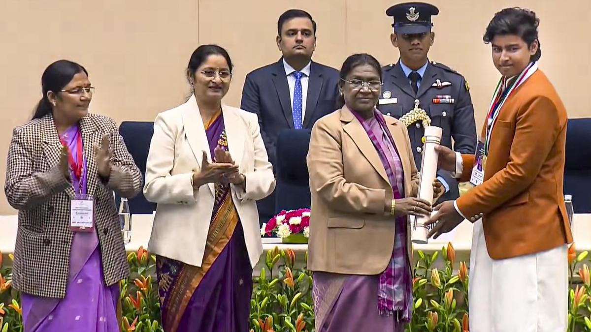 cricket-prodigy-vaibhav-suryavanshi-conferred-with-rashtriya-bal-puraskar