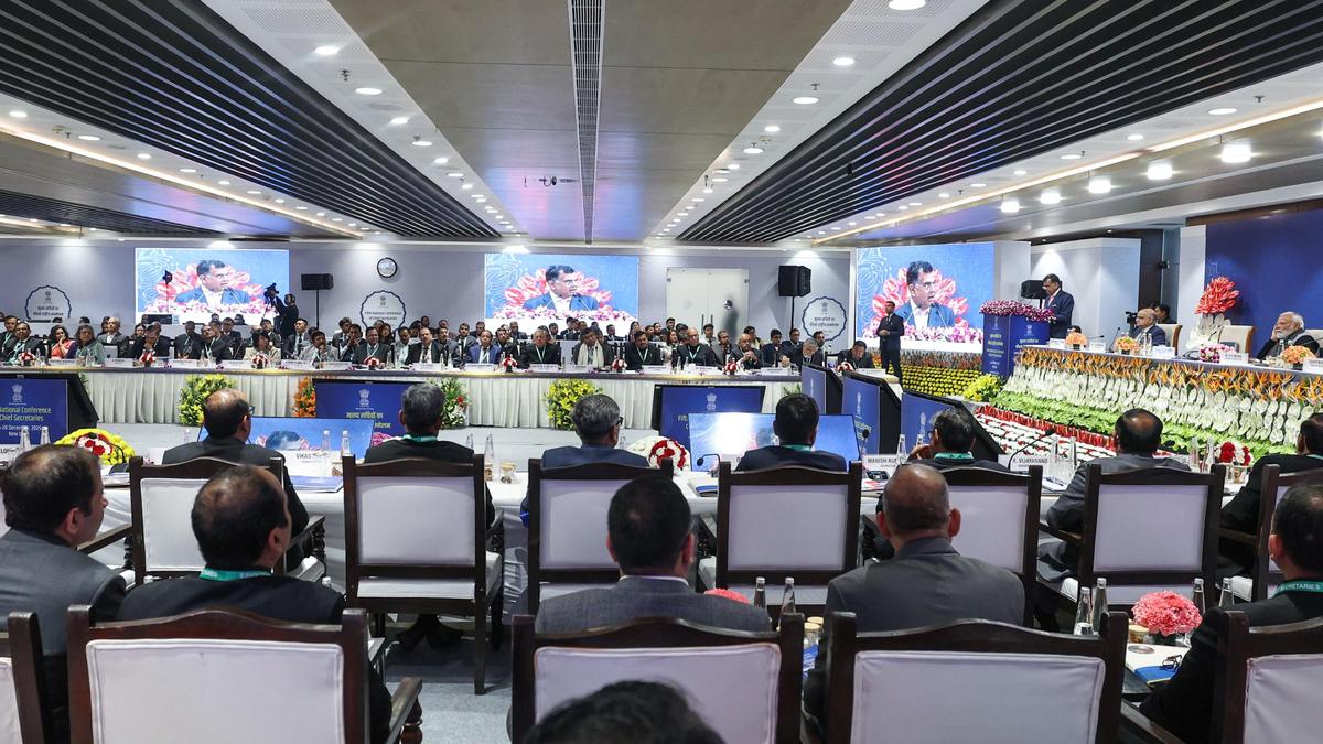 had-insightful-discussions-on-governance,-reforms-at-chief-secretaries-meeting:-pm-modi