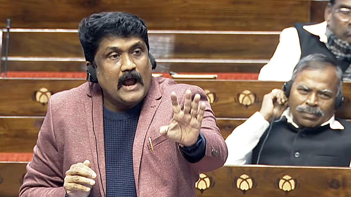 social-media-storm-over-politicians-english-proficiency-triggers-debate-in-kerala