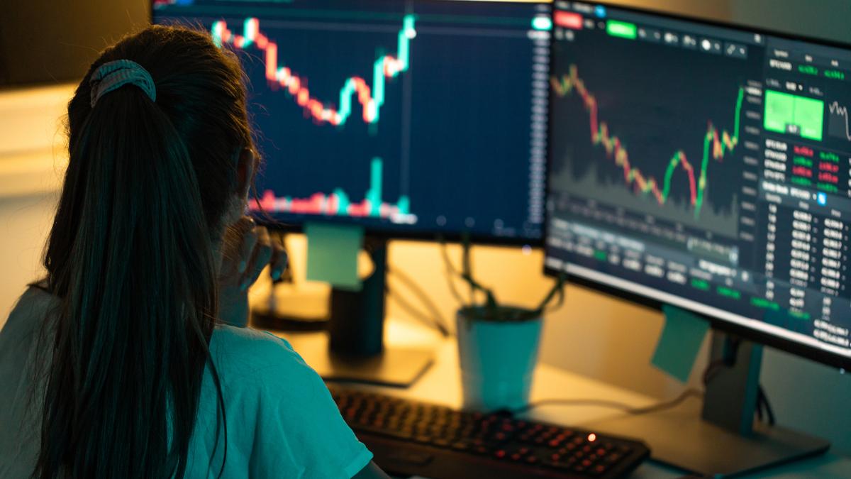 stock-markets-rally-in-early-trade,-sensex-up-158-points-to-85,346.79