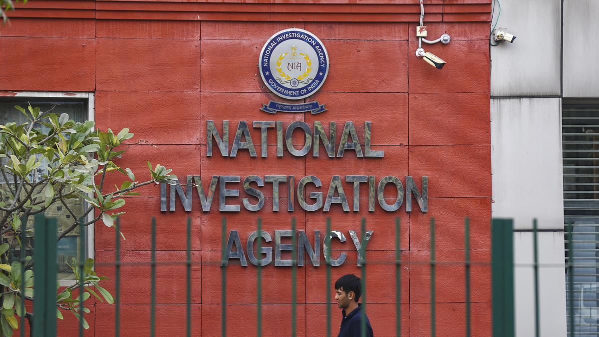nia-shifts-a-delhi-blast-accused-to-kashmir,-scans-forest-area-in-shopian