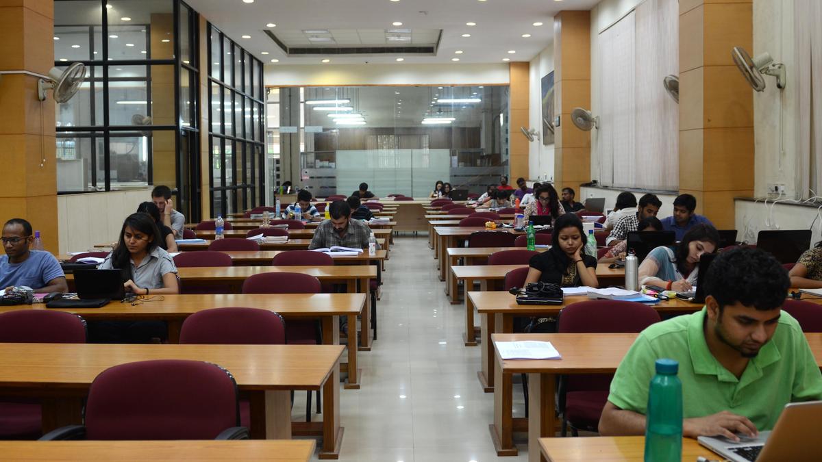 jnusu-alleges-intimidation-as-delhi-police-issues-notice-over-library-row