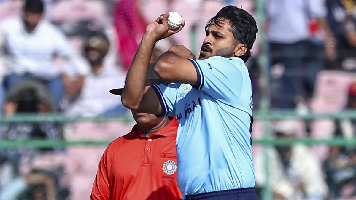 shardul-rues-lack-of-application-by-mumbai-batters