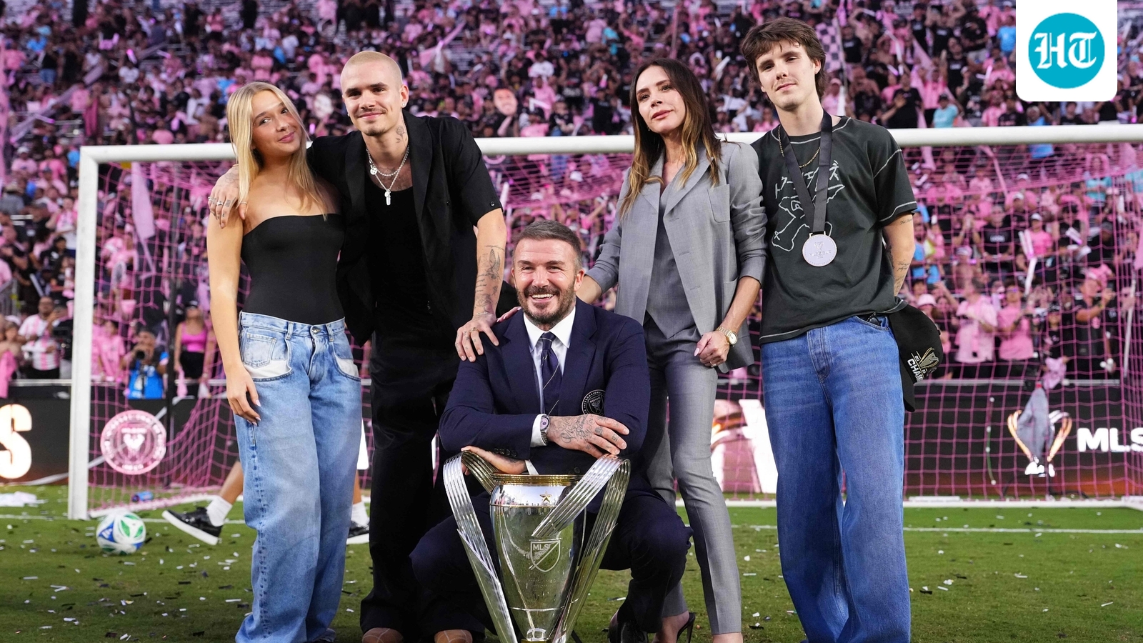 brooklyn-beckham-serves-legal-notice-to-parents-david-and-victoria,-blocks-direct-contact:-report