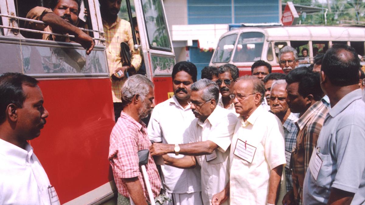 majnu-komath,-architect-of-struggle-for-goshree-bridges,-passes-away