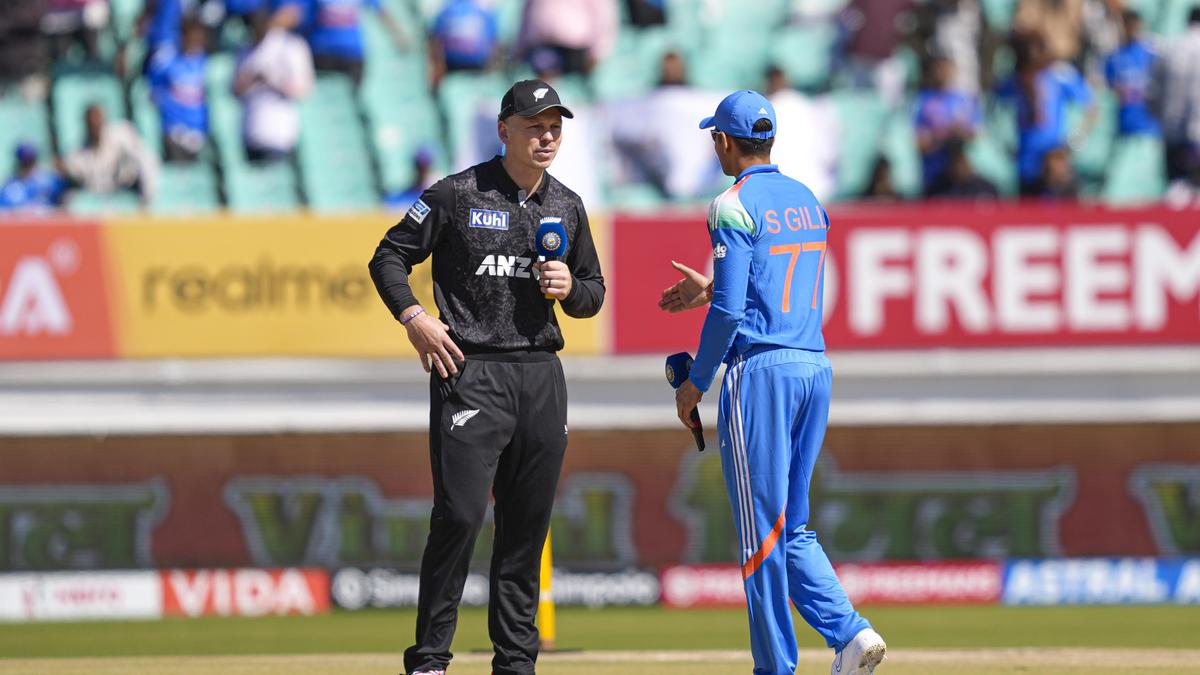 New Zealand opts to bowl; India bring in Reddy in place of injured Sundar in 2nd ODI