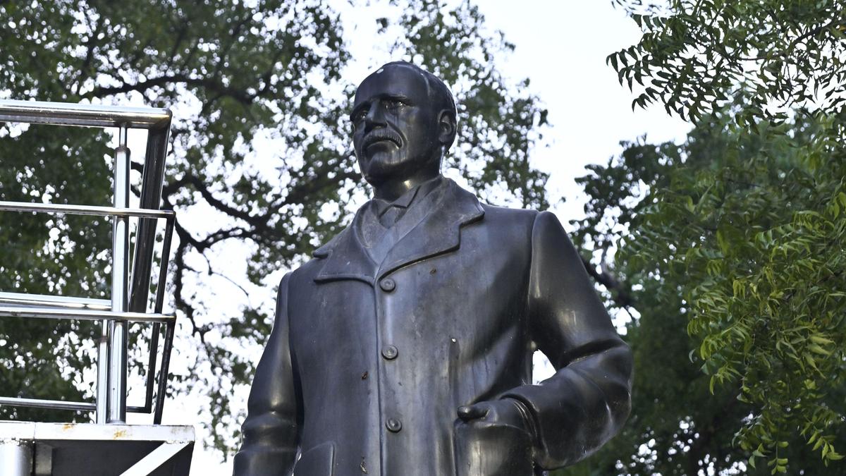 Former PWD engineer bats for memorial for John Pennycuick in Madurai