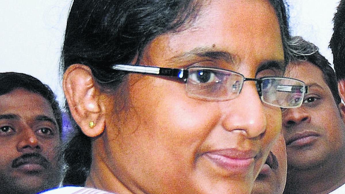 case-filed-over-fake-facebook-posts-claiming-former-kerala-mla-shanimol-usman-will-quit-congress