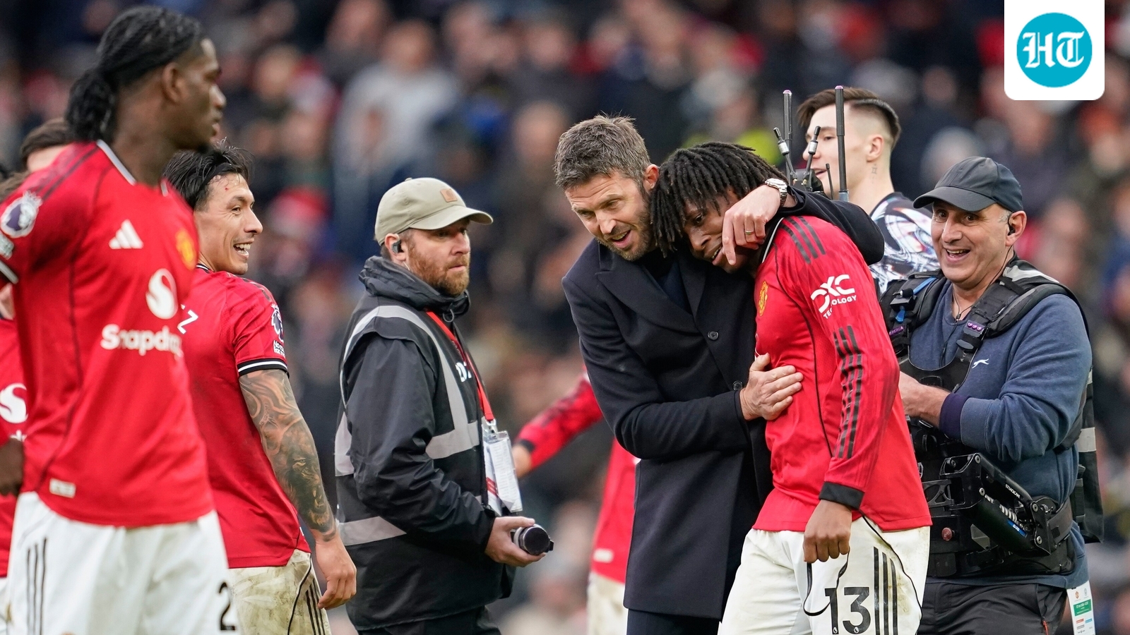 Michael Carrick’s tenure starts off with bang; Manchester United stun Manchester City in Premier League