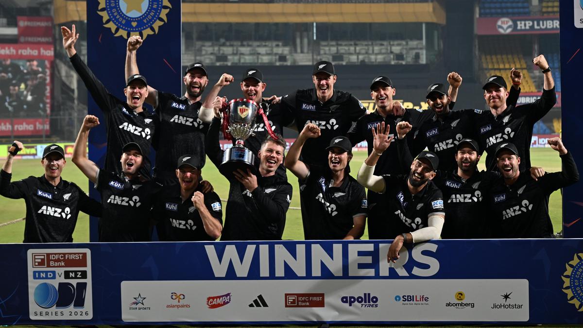 kiwis-get-their-tactics-spot-on;-a-timely-wake-up-call-for-india